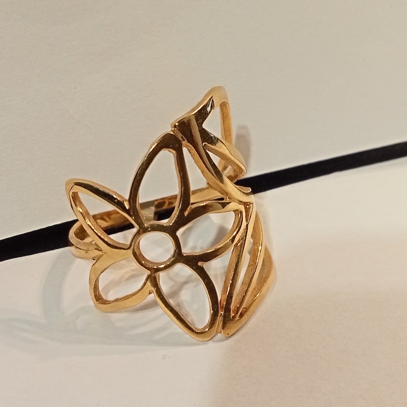 Anillo flor
